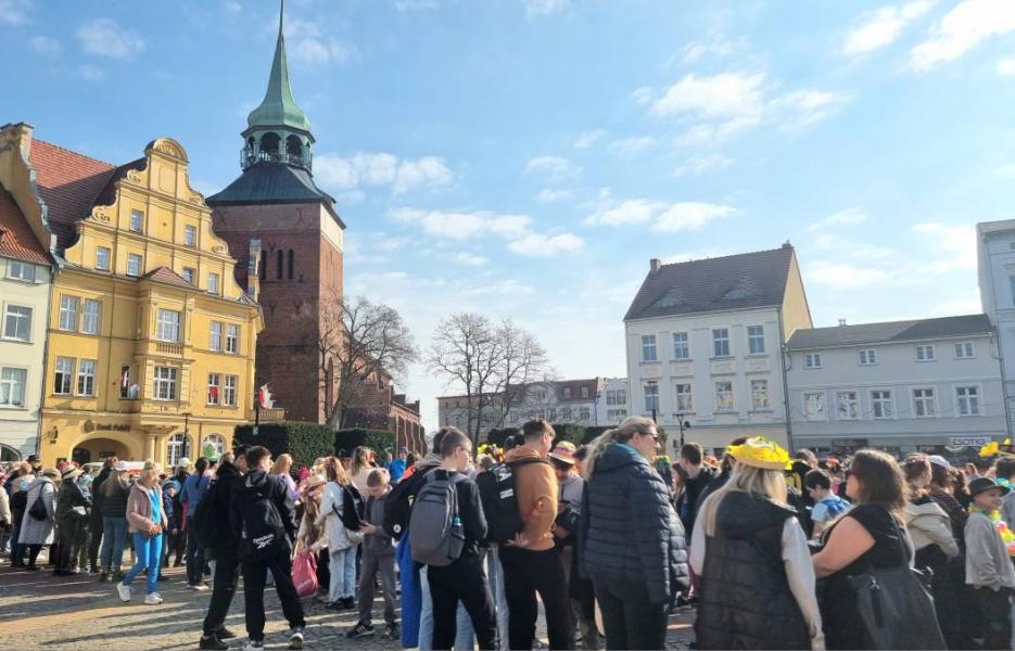 Białogardzka Parada Kapeluszy – radosne powitanie wiosny!