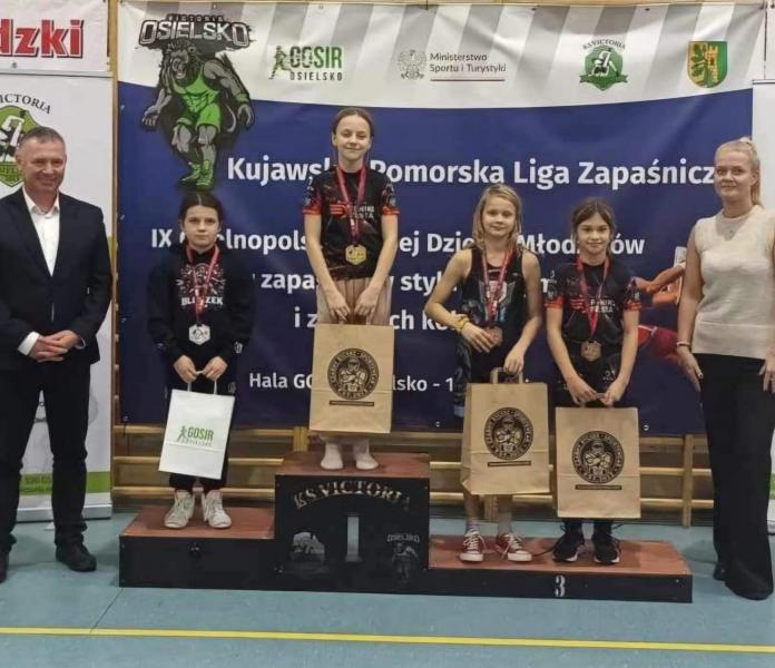 Sukcesy młodych zapaśników AKS na IX Ogólnopolskim Turnieju w Osielsku