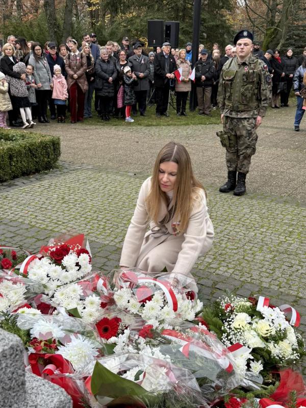 Wspólne świętowanie 107. rocznicy odzyskania niepodległości w Białogardzie