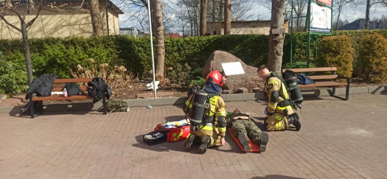 Próbna Ewakuacja w Szkole Sukces – Zwiększenie Bezpieczeństwa w Sytuacjach Zagrożenia