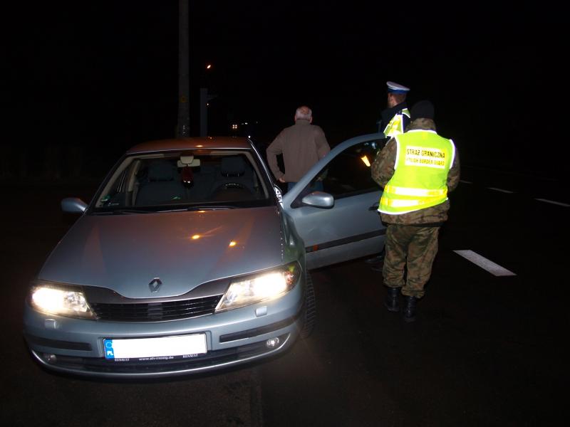 Wspólne działania Policji oraz Straży Granicznej w powiecie białogardzkim.