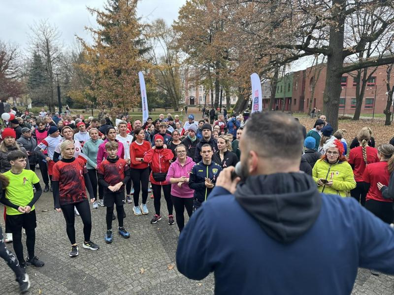 Niepodległość na sportowo – Białogard biegł w biało-czerwonych barwach