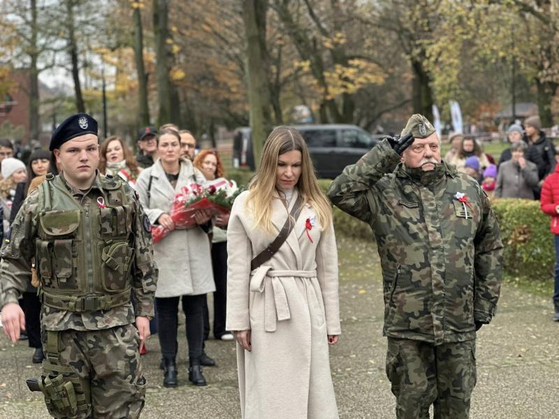 Wspólne świętowanie 107. rocznicy odzyskania niepodległości w Białogardzie