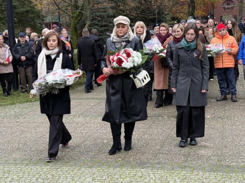 Wspólne świętowanie 107. rocznicy odzyskania niepodległości w Białogardzie