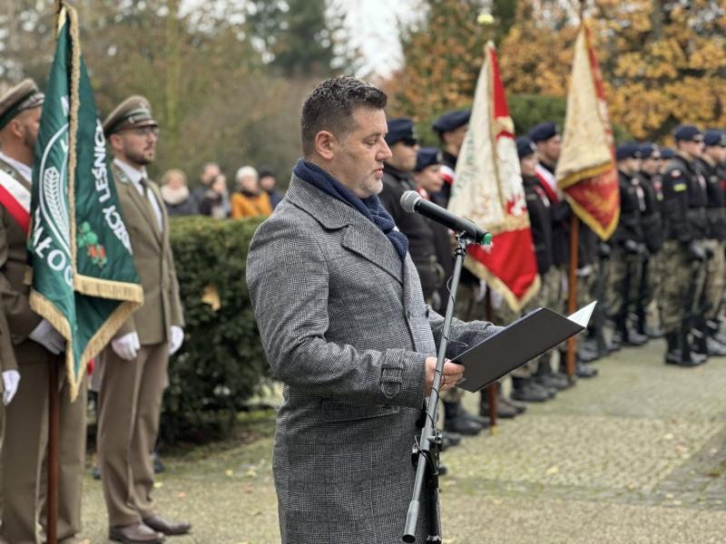 Wspólne świętowanie 107. rocznicy odzyskania niepodległości w Białogardzie