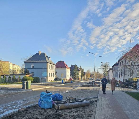 Trwają prace związane z przebudową odcinka ulicy Moniuszki i Piastów. 