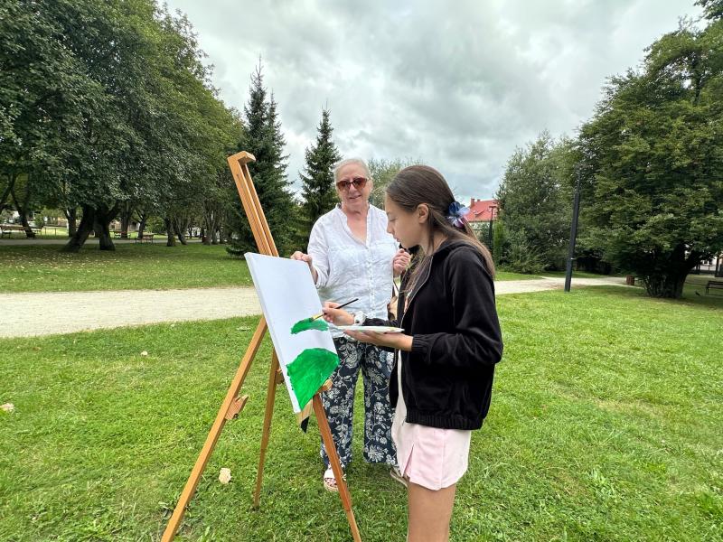 Plener Malarski w Białogardzie – miasto pełne kolorów i twórczej energii