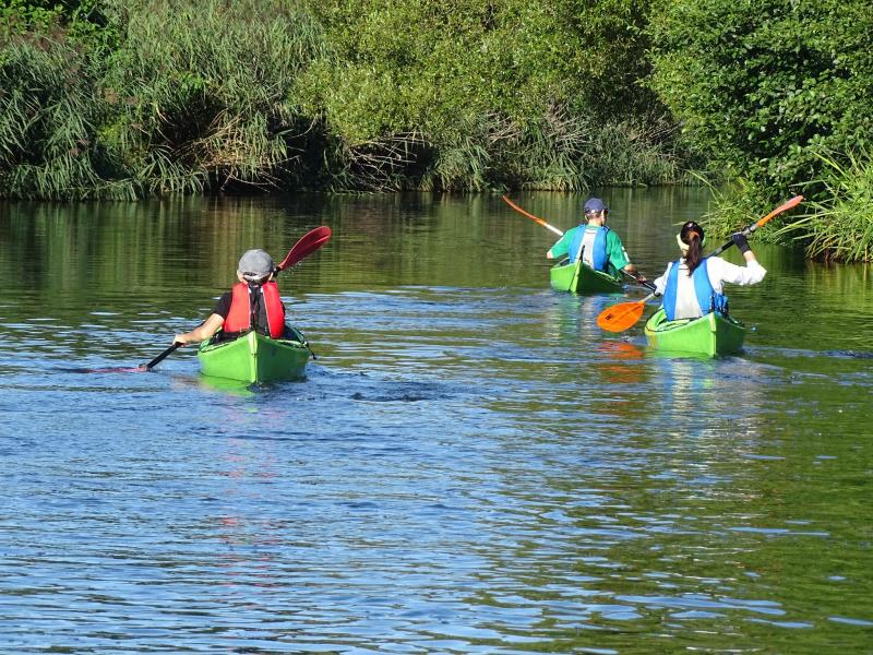 Płynęli, by pomóc Mauro – 12-godzinny maraton kajakowy na Parsęcie