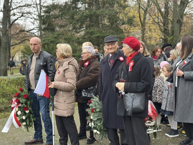 Wspólne świętowanie 107. rocznicy odzyskania niepodległości w Białogardzie