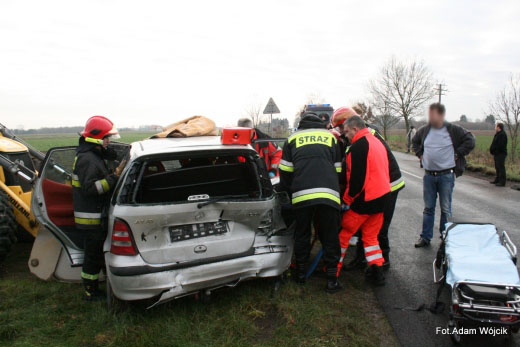 Wypadek koło Lulewic. 