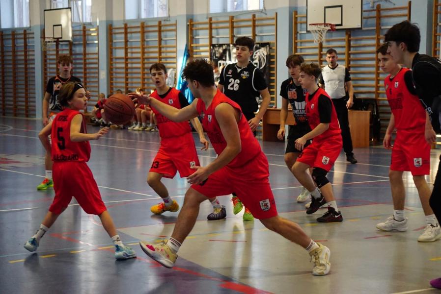 Udany początek roku Akademii Sportu Mały Kosz