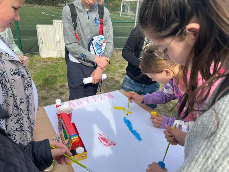 Marsz dla Autyzmu – Białogard w niebieskich barwach świadomości