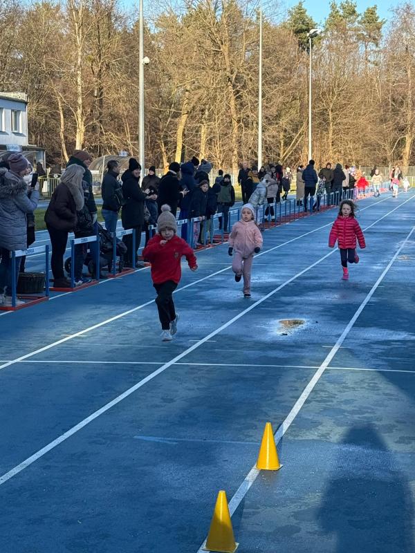 XIV Bieg Sylwestrowy w Białogardzie – sportowe zakończenie roku pełne energii