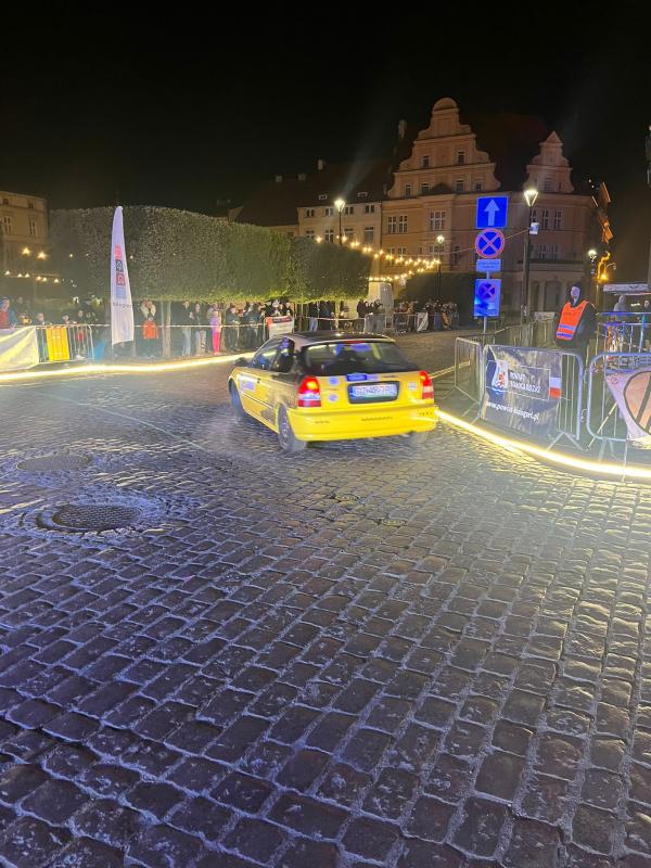 Kibice dopisali na Rajdzie Monte Karlino w Białogardzie