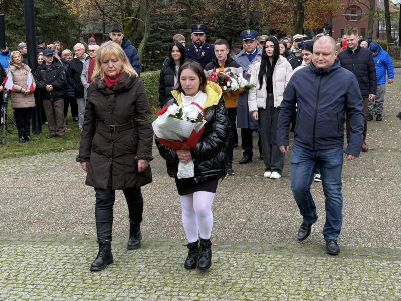 Wspólne świętowanie 107. rocznicy odzyskania niepodległości w Białogardzie