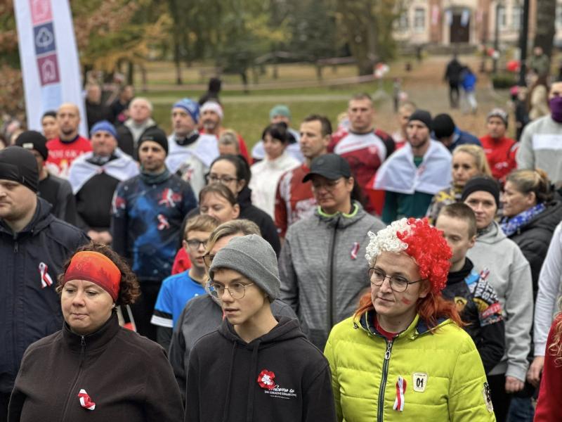 Niepodległość na sportowo – Białogard biegł w biało-czerwonych barwach