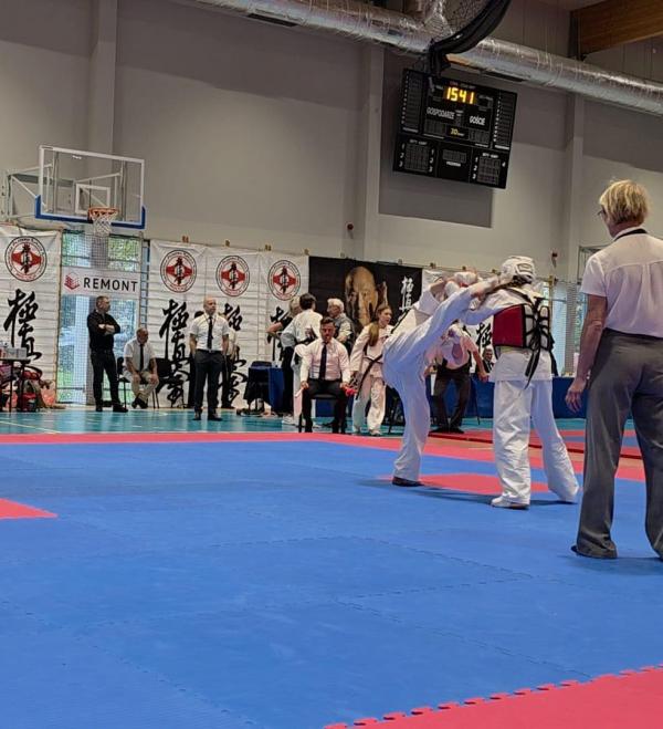 Medale dla białogardzkich karateków na Pucharze Karate Kyokushin w Świnoujściu 
