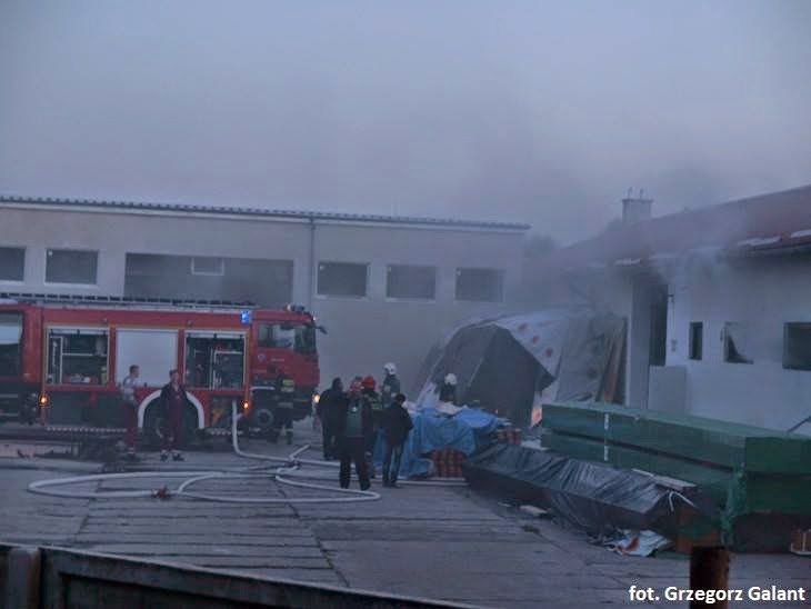 Pożar hali magazynowej w Białogardzie