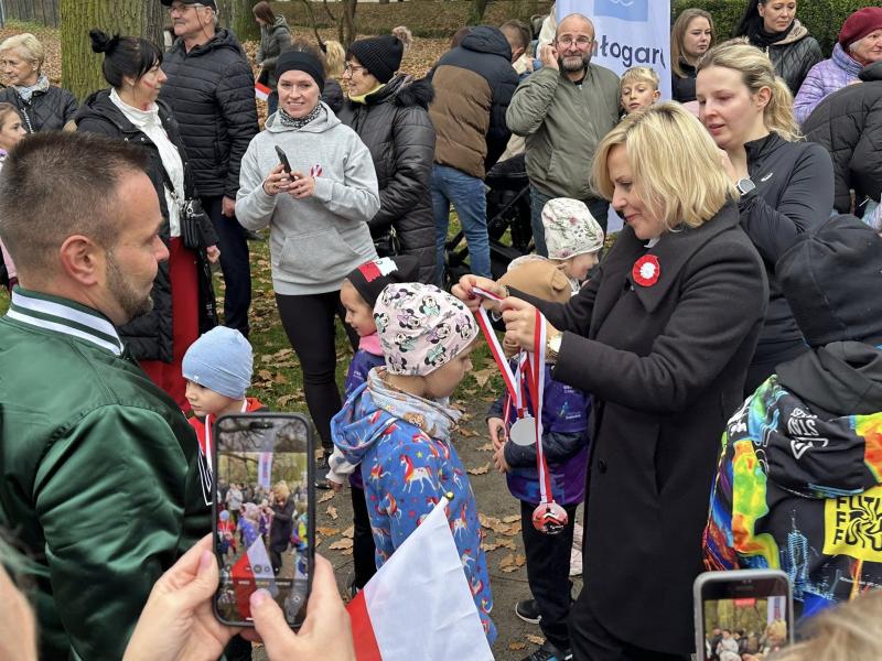 Niepodległość na sportowo – Białogard biegł w biało-czerwonych barwach