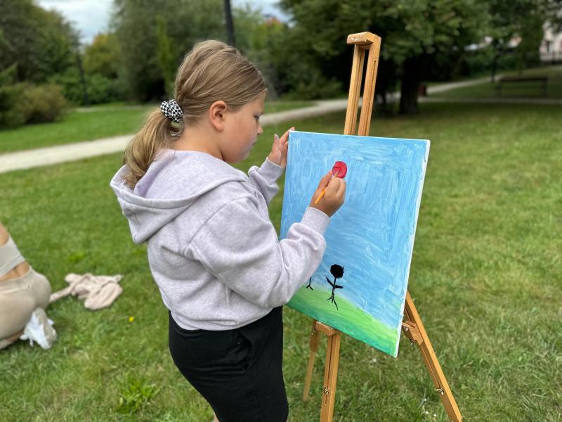 Plener Malarski w Białogardzie – miasto pełne kolorów i twórczej energii