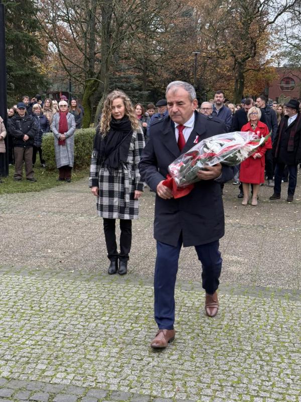 Wspólne świętowanie 107. rocznicy odzyskania niepodległości w Białogardzie