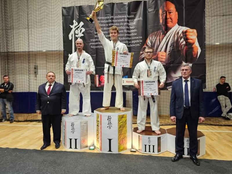 Sukces Konrada Surdyka na 40. Pucharze Polski Karate Kyokushin w Koszalinie