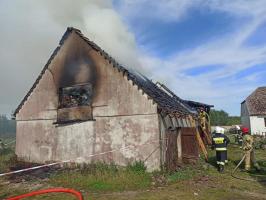 Pożar budynku gospodarczego w Lulewicach w powiedzie Białogardzkim